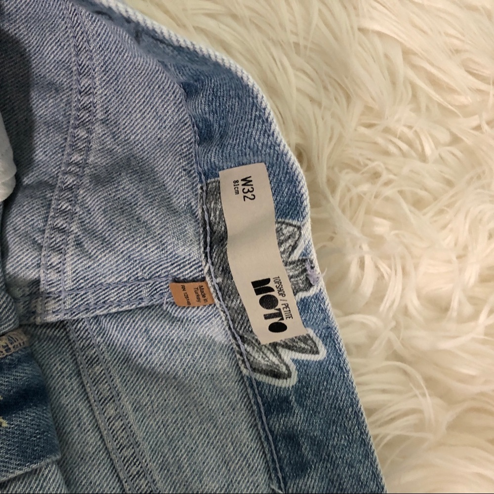 Topshop shorts - Picture 2 of 4